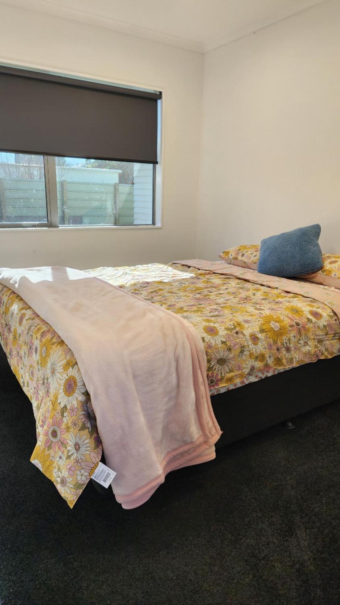 Oaktree Entire Holiday Home, Sleeps 8 To12 罗托鲁阿 外观 照片