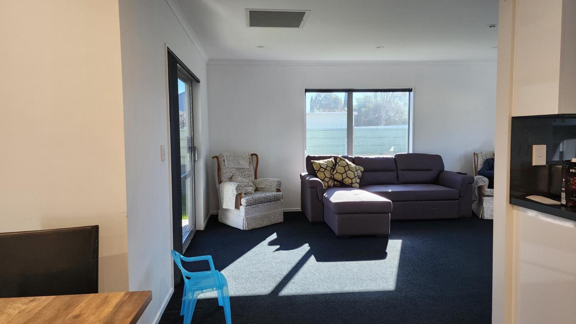 Oaktree Entire Holiday Home, Sleeps 8 To12 罗托鲁阿 外观 照片